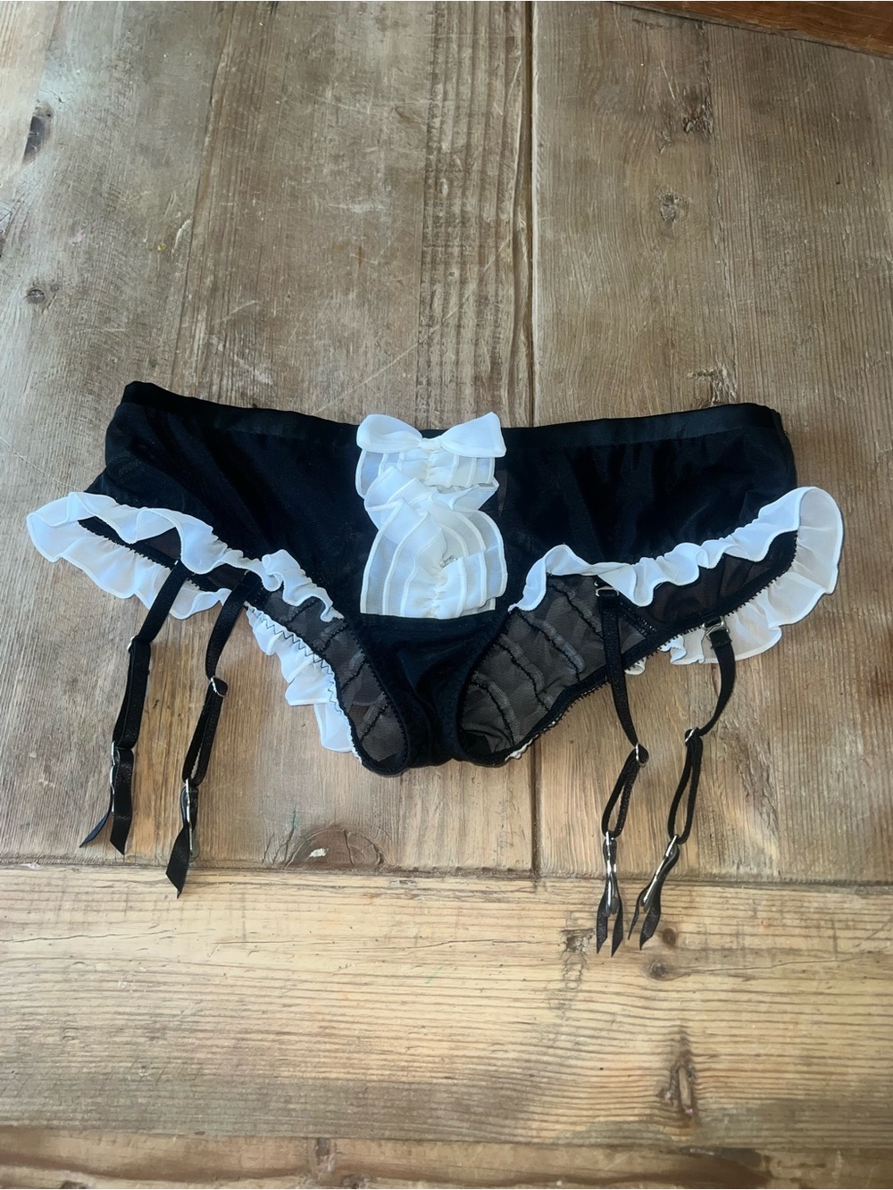 Victoria’s Secret black white tuxedo ruffle garter panty